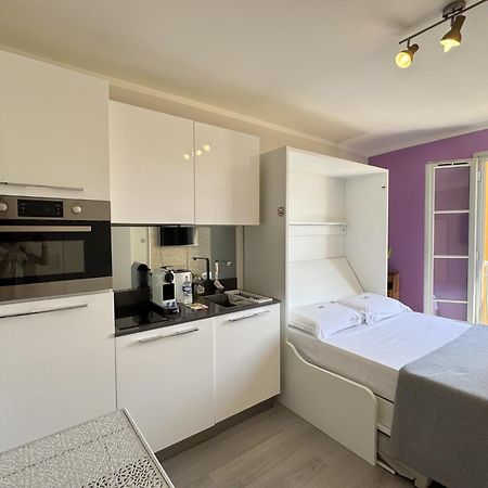 Aparthotel Riviera Nice Cote D'Azur - Old Town - Studio Ac - Sea View - 50M Promenade Des Anglais- La Maison Linda Bagian luar foto