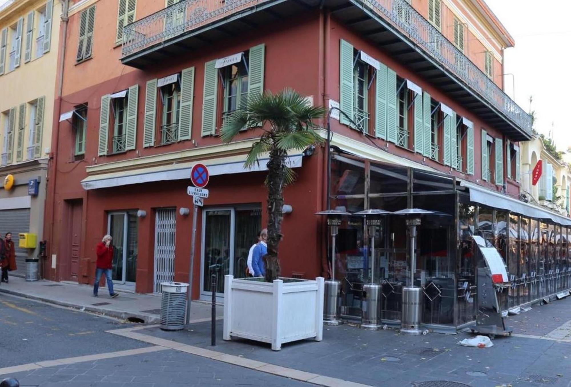 Aparthotel Riviera Nice Cote D'Azur - Old Town - Studio Ac - Sea View - 50M Promenade Des Anglais- La Maison Linda Bagian luar foto
