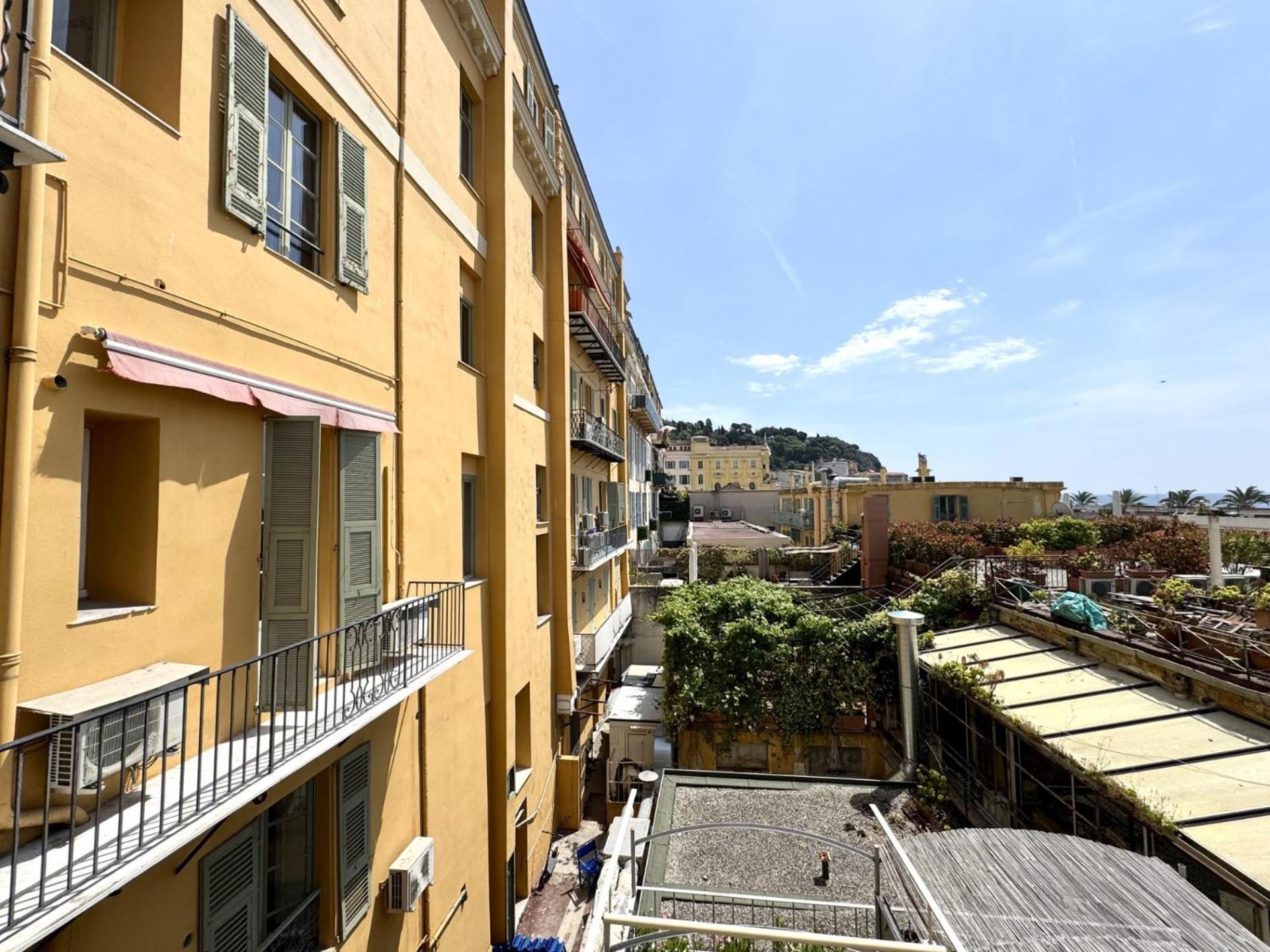 Aparthotel Riviera Nice Cote D'Azur - Old Town - Studio Ac - Sea View - 50M Promenade Des Anglais- La Maison Linda Bagian luar foto
